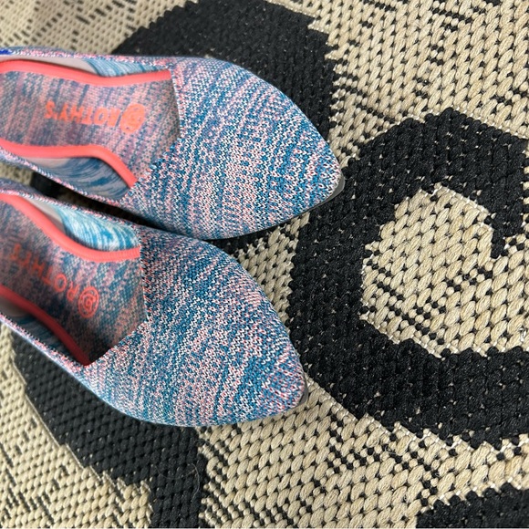 Neon Heathered Rothys Point 8.5 - Picture 2 of 5